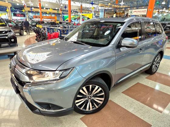 MITSUBISHI OUTLANDER 2.0 MIVEC GASOLINA HPE AUTOMÁTICO MITSUBISHI OUTLANDER 2.0 MIVEC GASOLINA HPE AUTOMÁTICO
